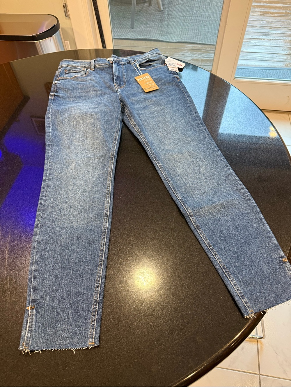 Women’s Straight-Leg Blue Jeans - Kensies